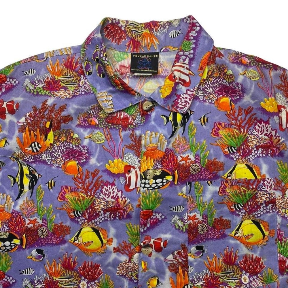 Vintage 90s Toucan Dance Hawaiian‎ fish shirt